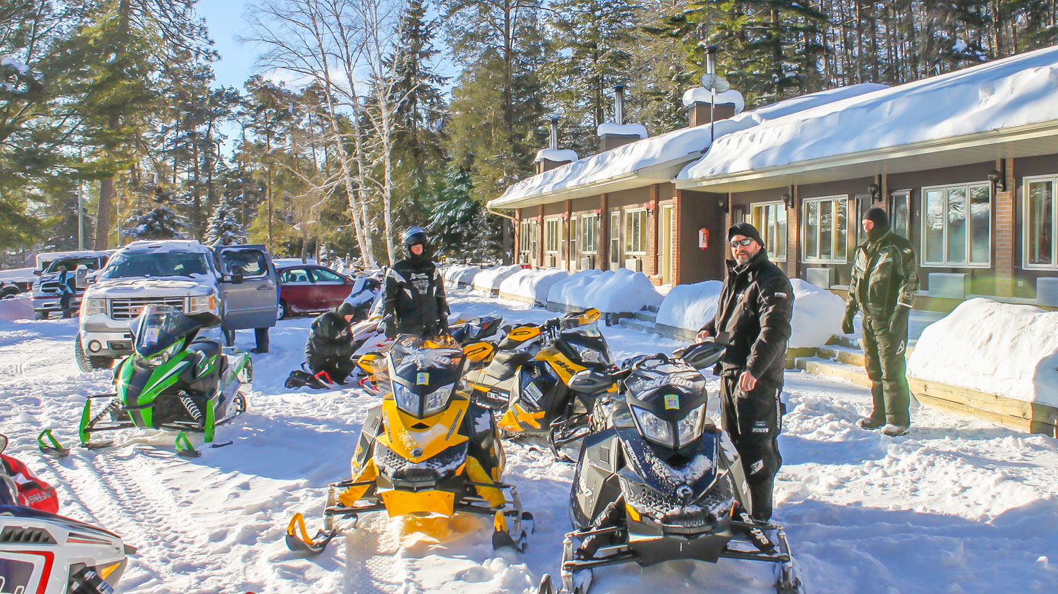 Muskoka Snowmobiling: Route Planning, Accommodations, and Dining