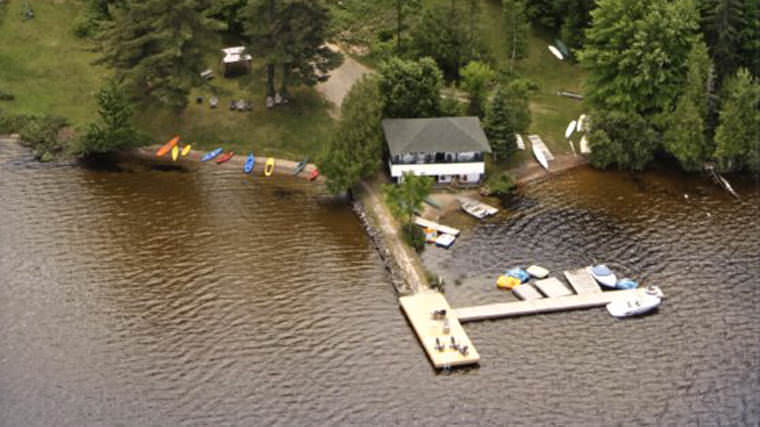 Clyffe House Cottage Resort