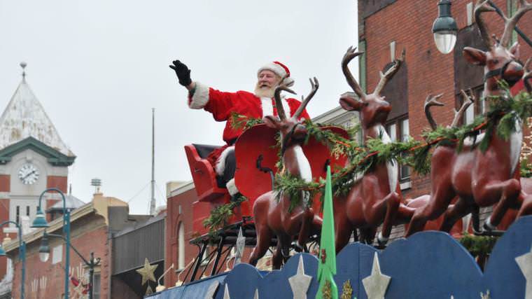 Rotary Bracebridge Santa Claus Parade