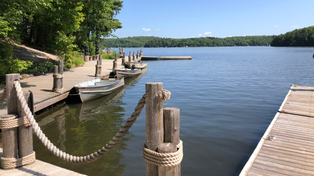 Forest Rock Cottage Resort