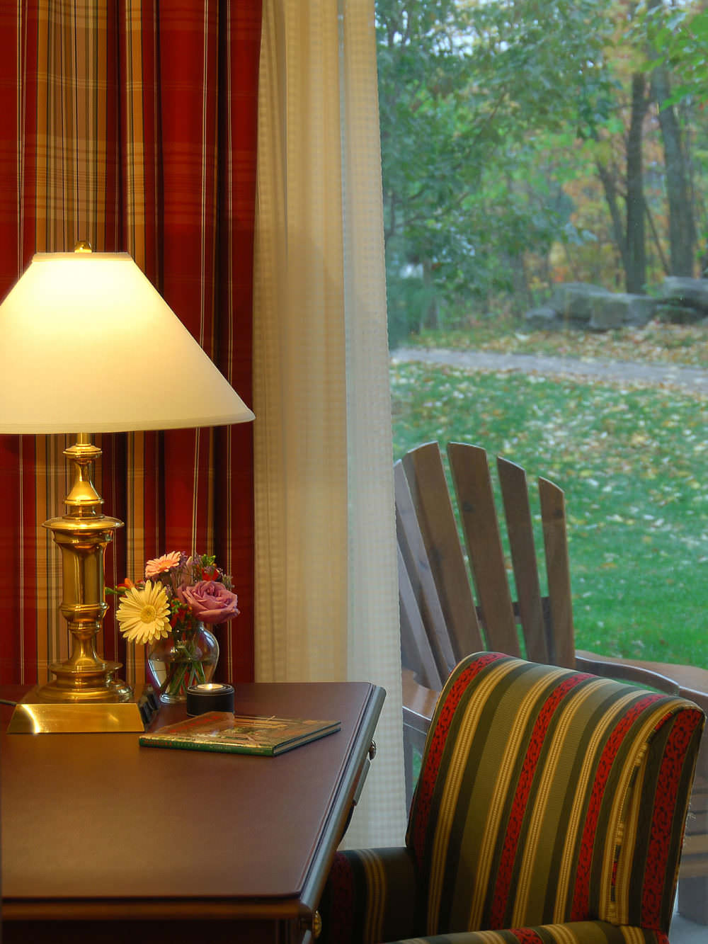 Inns, Hotels & Motels