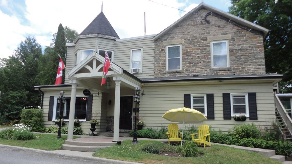 Inn at the Falls