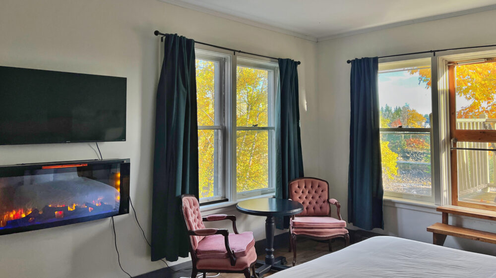 Inn at the Falls