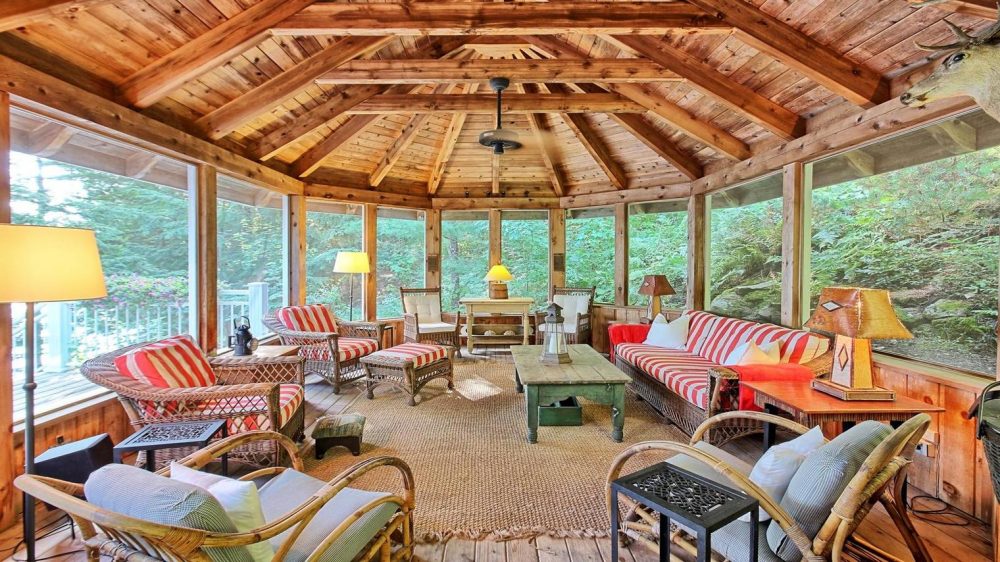 Jayne's Cottages - Luxury Rentals & Concierge