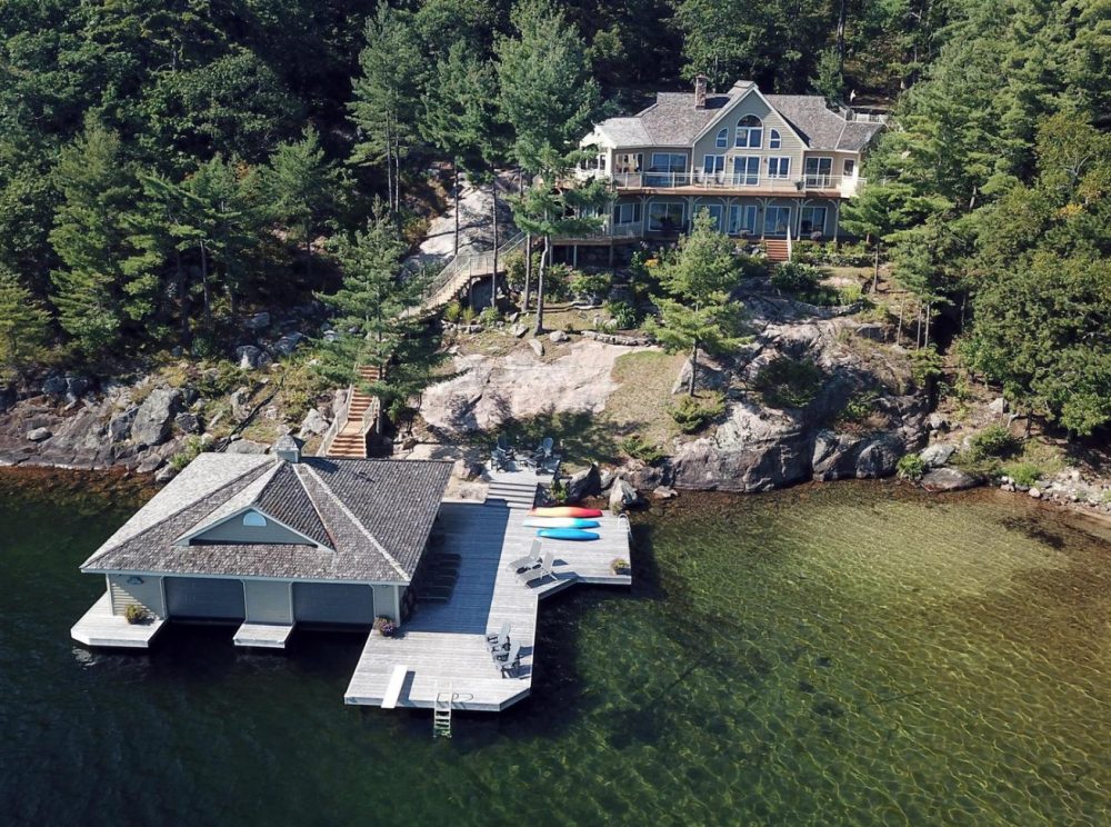 Jayne's Cottages - Luxury Rentals & Concierge