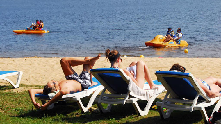 Pines Cottage Resort On Oxtongue Lake Near Algonquin Park