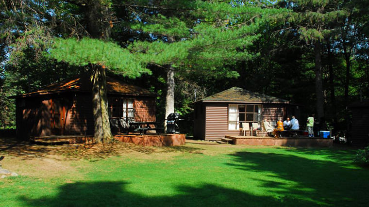 Pines Cottage Resort