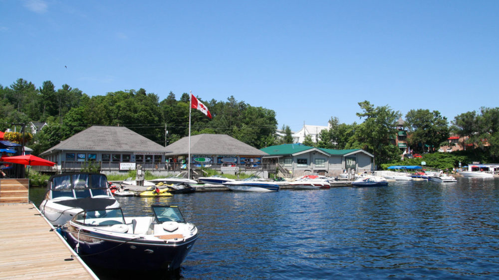 Downtown Port Carling - Shopping 