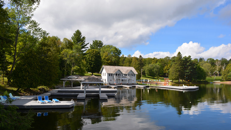 Port Cunnington Lodge &#038; Resort