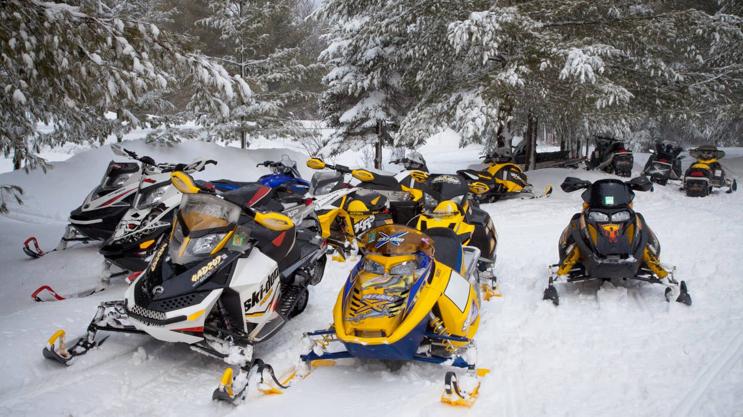 rap snowmobile tour